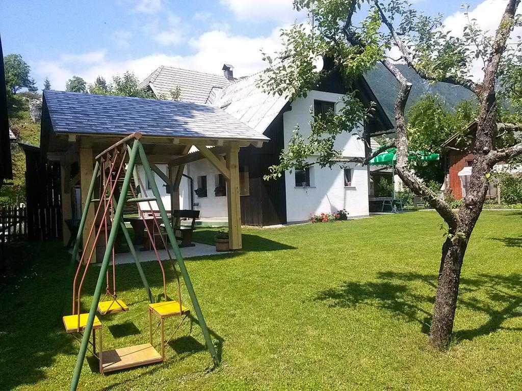 ボーヒニHiska Henrik Zalokarアパートメント エクステリア 写真